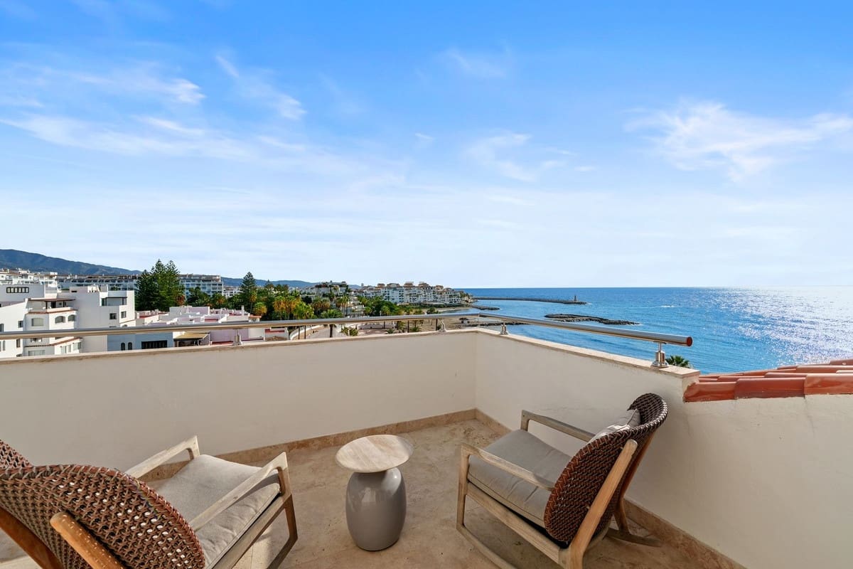 2 camera da letto Appartamento sulla Spiaggia in vendita in Puerto Banus - 1.995.000 € (Rif: 9844806)