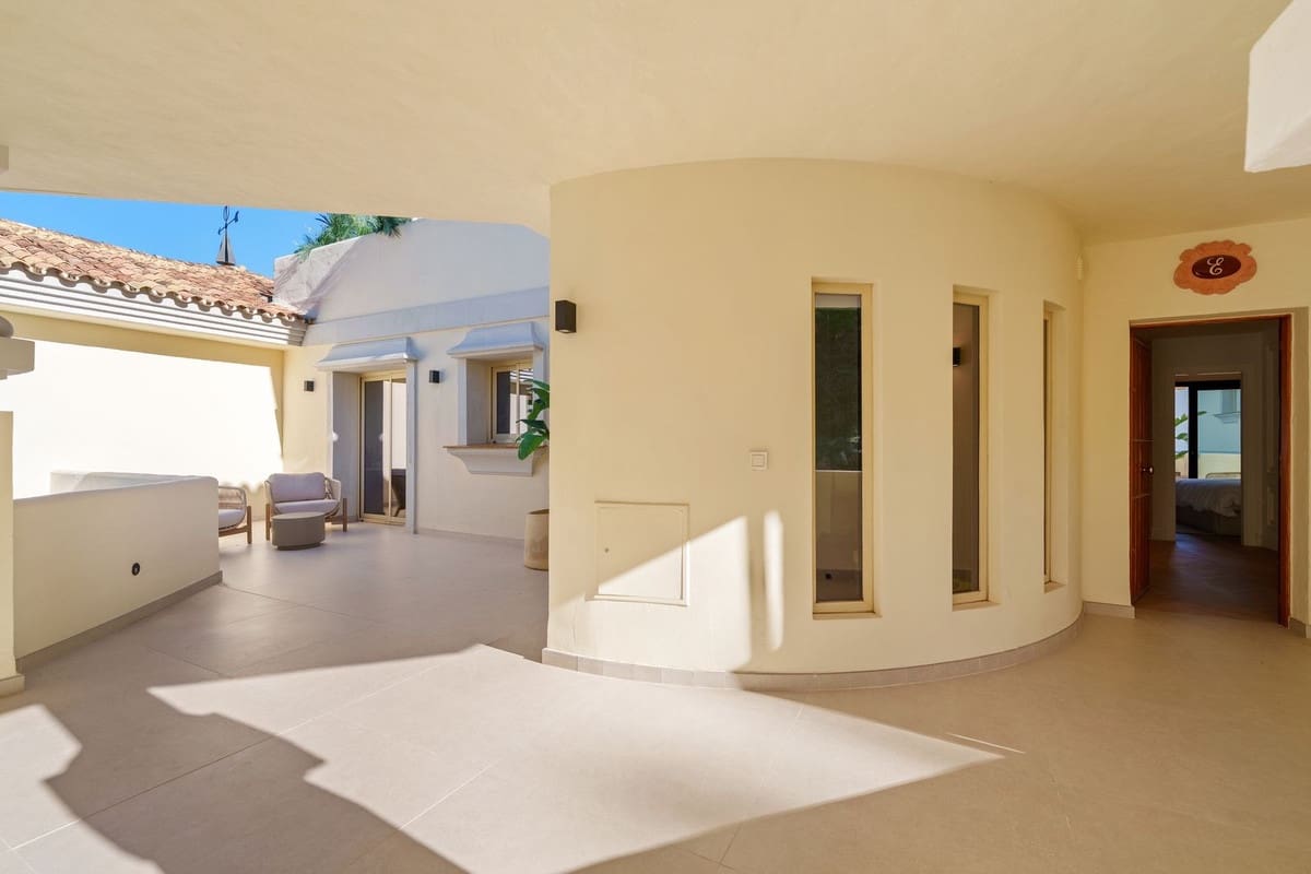 3 camera da letto Appartamento in vendita in Nueva Andalucia - 2.650.000 € (Rif: 9848962)