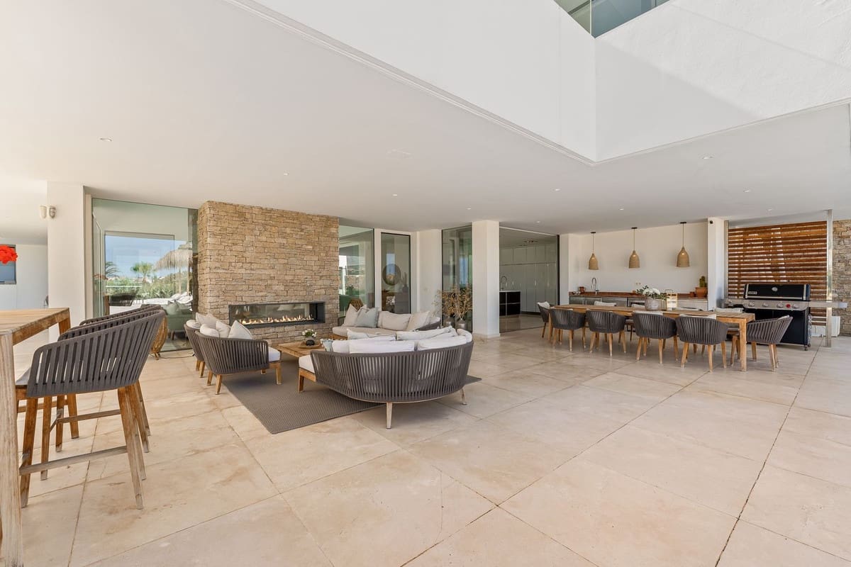 7 quarto Moradia para venda em Nueva Andalucia - 7 950 000 € (Ref: 9848967)