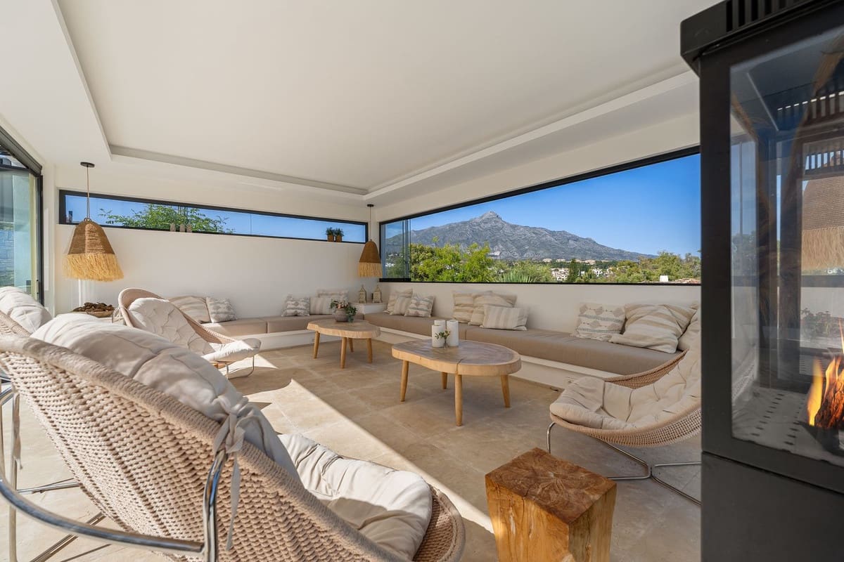 7 quarto Moradia para venda em Nueva Andalucia - 7 950 000 € (Ref: 9848967)