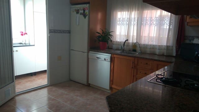 3 slaapkamer Villa te koop in Bigastro met garage - € 235.000 (Ref: 6361794)