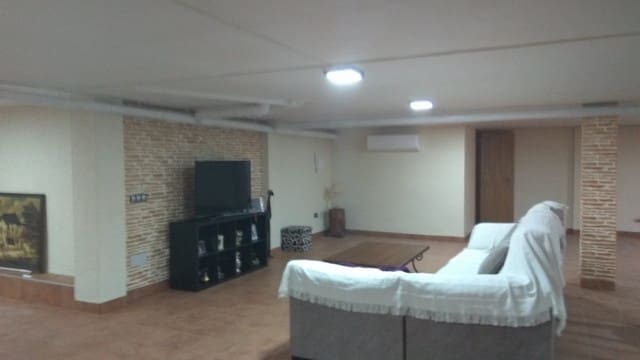 3 slaapkamer Villa te koop in Bigastro met garage - € 235.000 (Ref: 6361794)