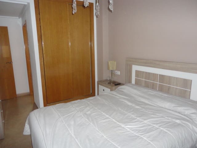 3 slaapkamer Huis te koop in Los Desamparados - € 130.000 (Ref: 6365260)