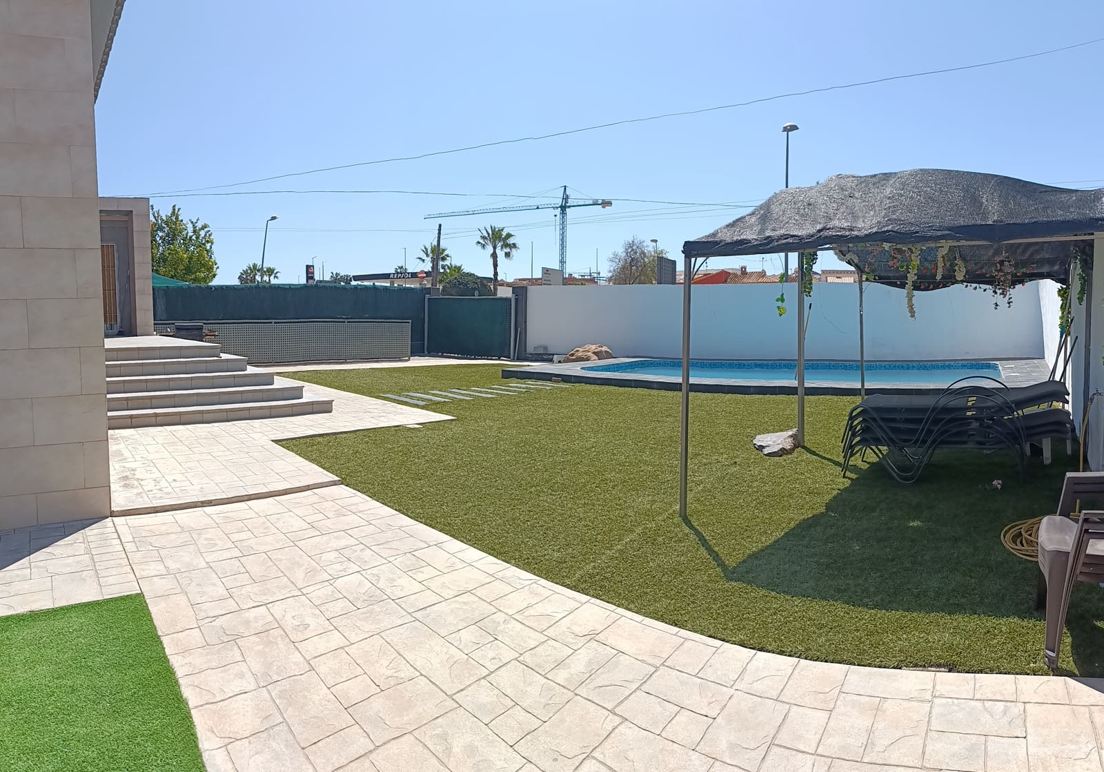 3 Zimmer Villa zu verkaufen in Torrevieja mit Pool Garage - 380.000 € (Ref: 6796490)