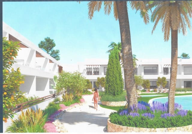 Strandappartement te koop in La Veleta, Torrevieja met zwembad garage - € 265.000 (Ref: 6845632)