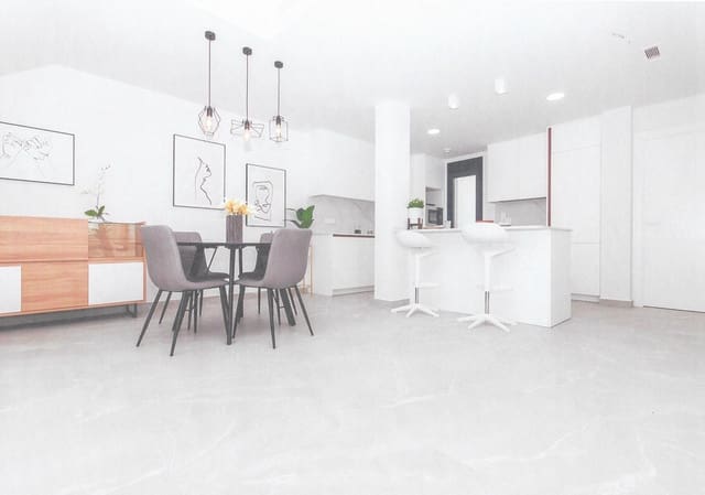 Bungalow para venda em San Miguel de Salinas com piscina - 275 000 € (Ref: 6856897)