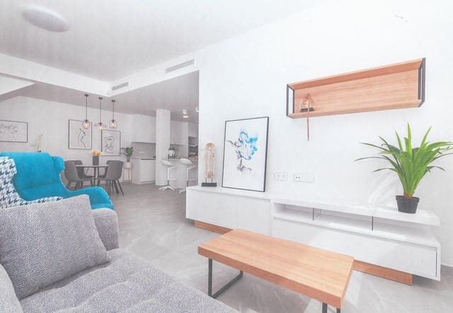 Bungalow para venda em San Miguel de Salinas com piscina - 275 000 € (Ref: 6856897)