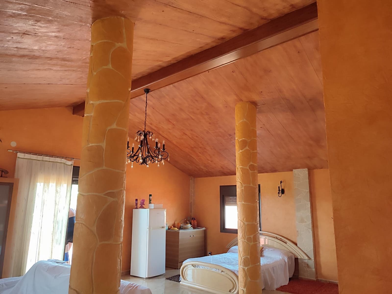 4 sypialnia Willa na sprzedaż w La Campaneta z basenem garażem - 450 000 € (Ref: 6917414)