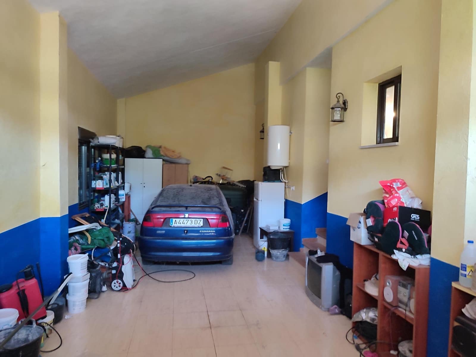 4 sypialnia Willa na sprzedaż w La Campaneta z basenem garażem - 450 000 € (Ref: 6917414)