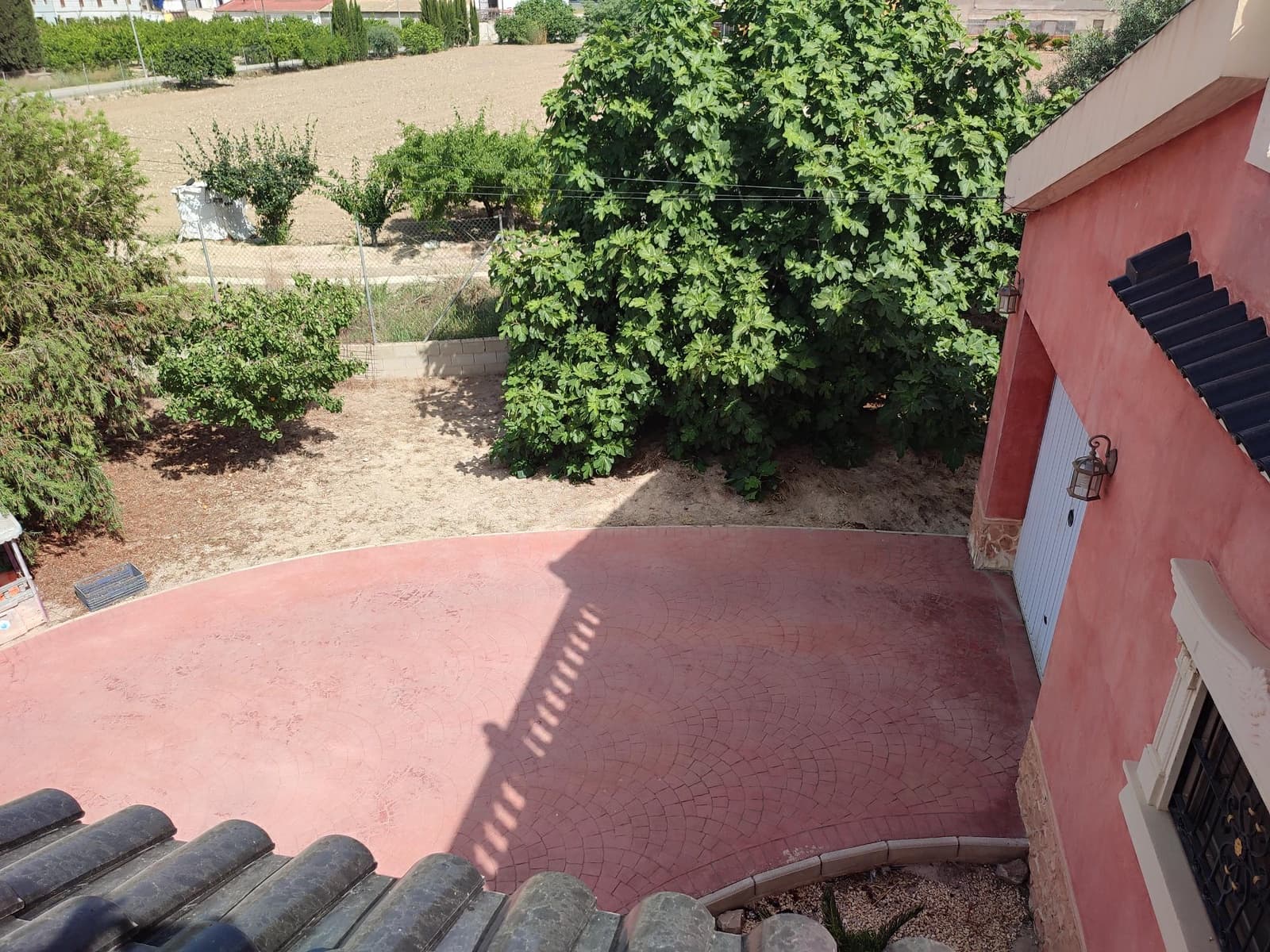 4 sypialnia Willa na sprzedaż w La Campaneta z basenem garażem - 450 000 € (Ref: 6917414)