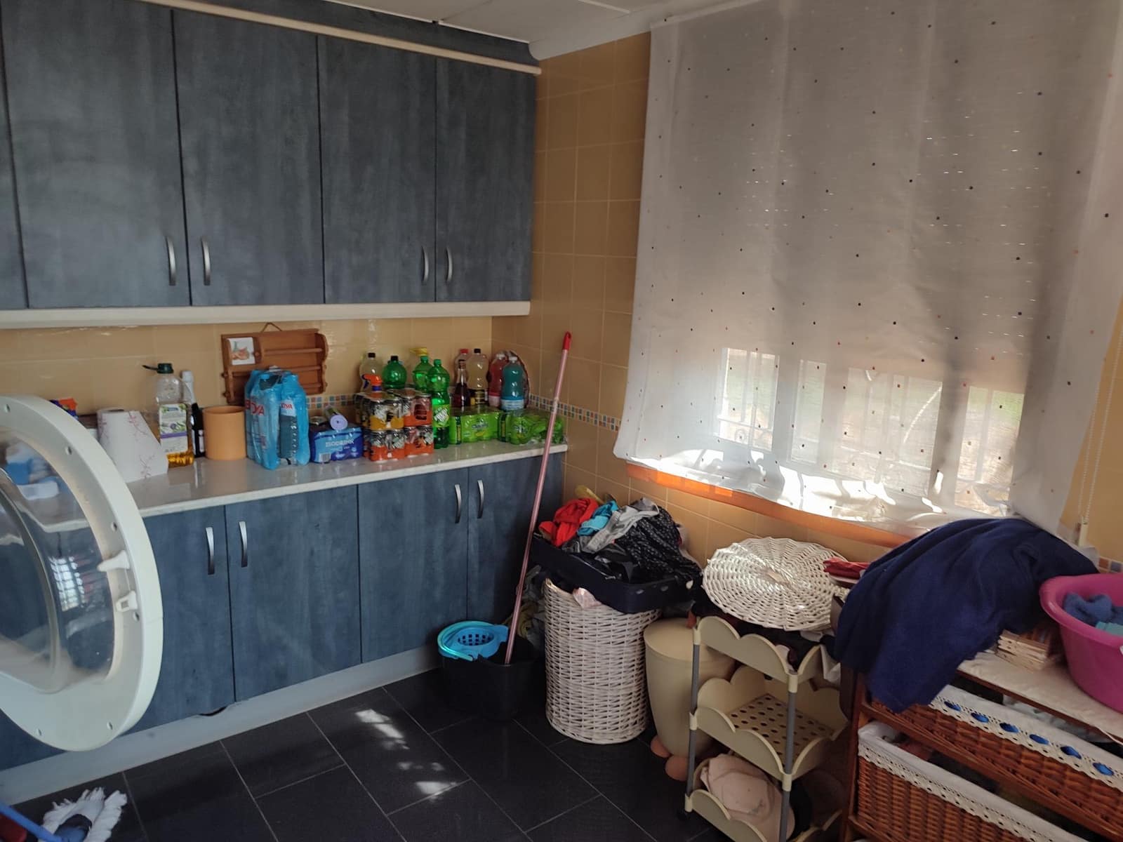 4 sypialnia Willa na sprzedaż w La Campaneta z basenem garażem - 450 000 € (Ref: 6917414)