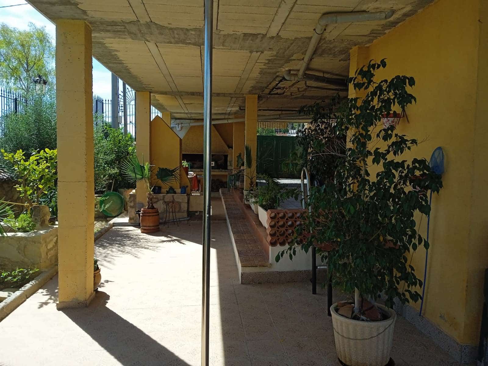 4 bedroom Villa for sale in Vistabella with pool garage - € 600,000 (Ref: 7086243)