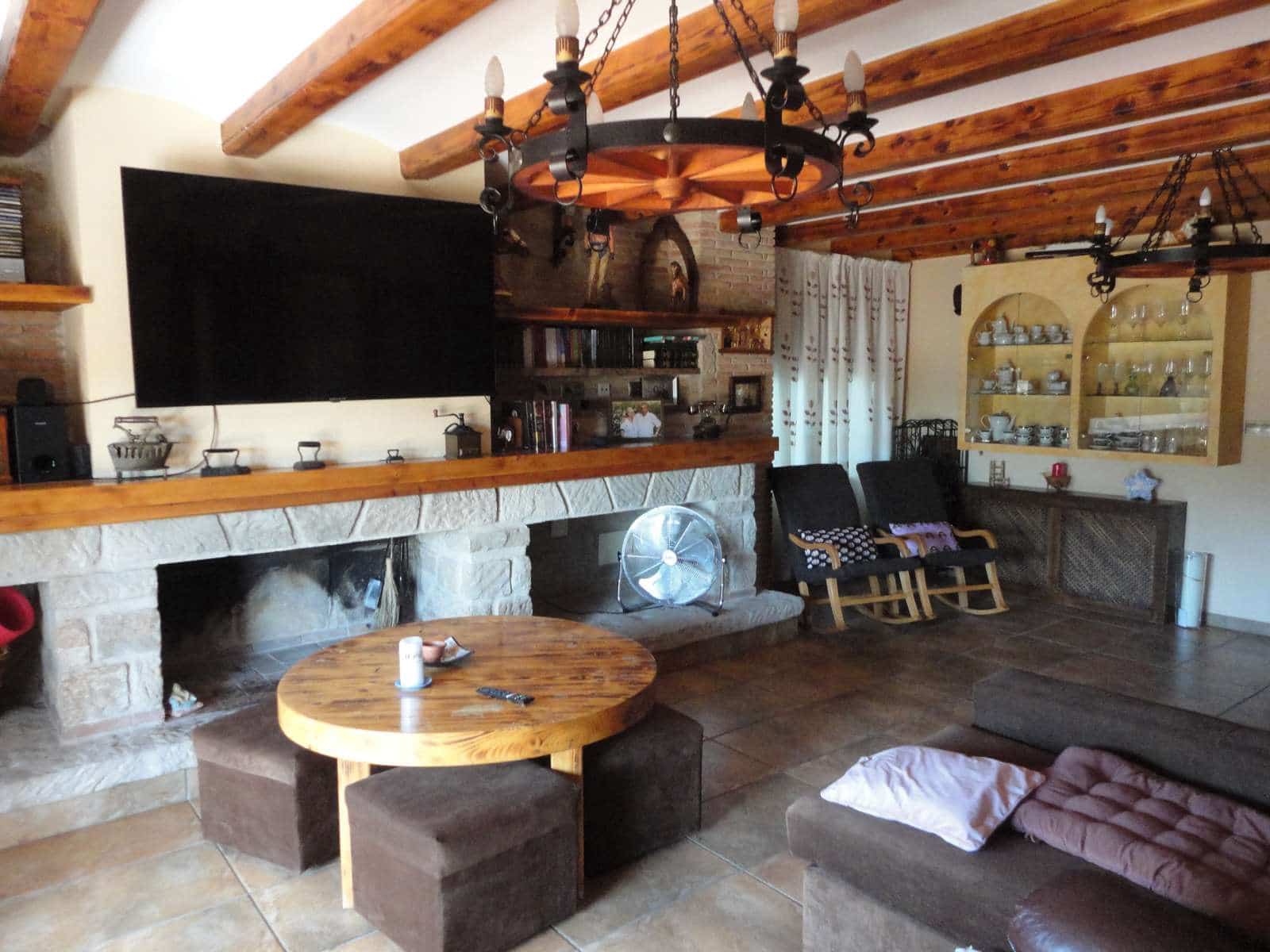 4 bedroom Villa for sale in Vistabella with pool garage - € 600,000 (Ref: 7086243)