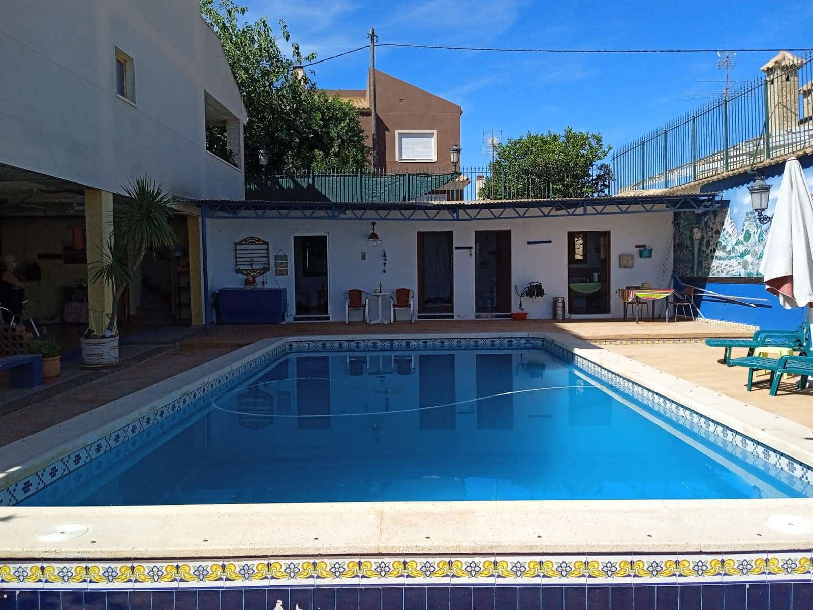 4 bedroom Villa for sale in Vistabella with pool garage - € 600,000 (Ref: 7086243)