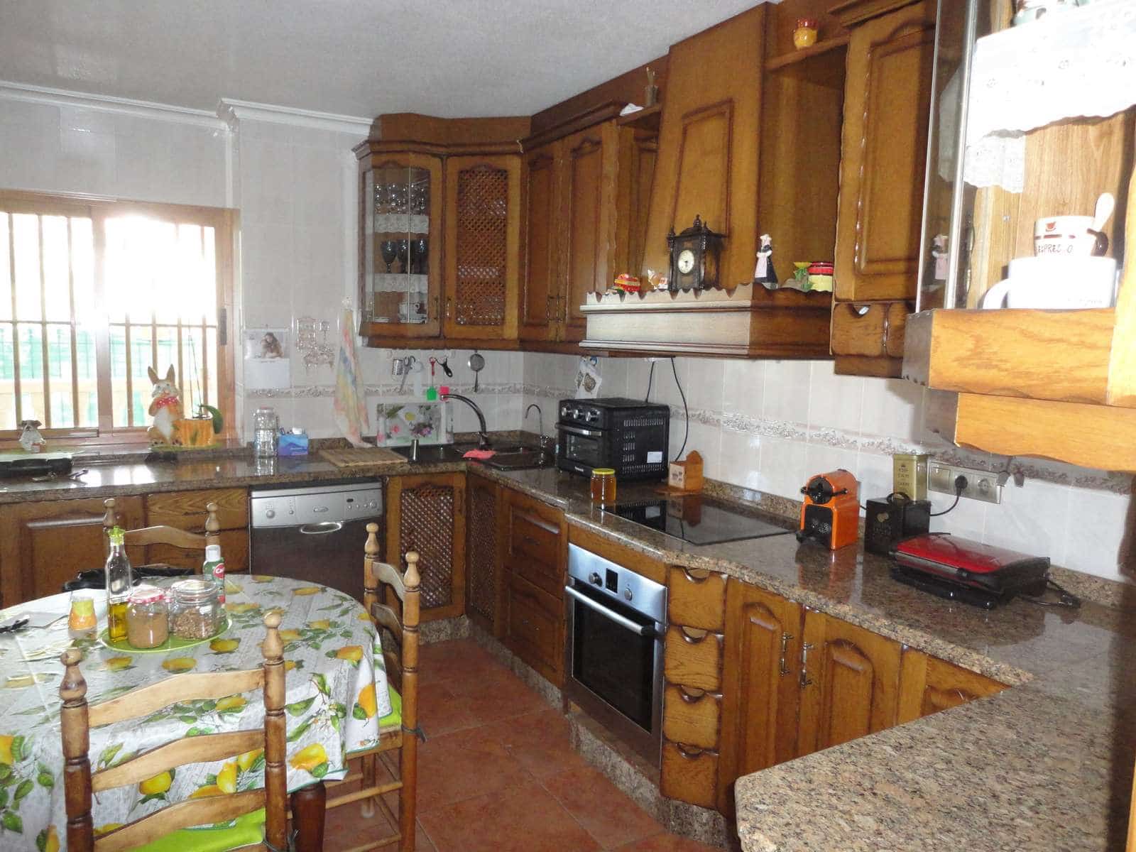 4 bedroom Villa for sale in Vistabella with pool garage - € 600,000 (Ref: 7086243)