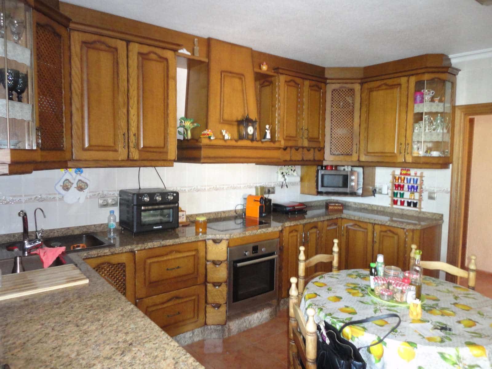 4 bedroom Villa for sale in Vistabella with pool garage - € 600,000 (Ref: 7086243)