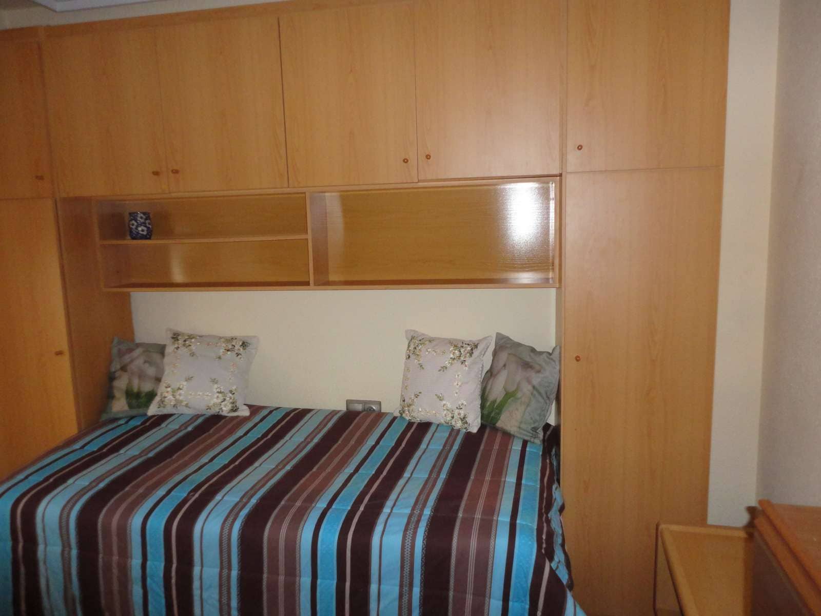 Apartamento de 3 habitaciones en Orihuela en venta - 140.000 € (Ref: 7270582)