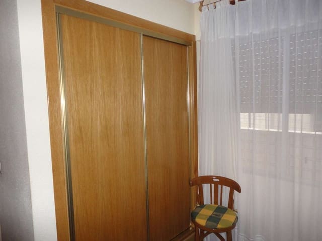 Apartamento de 3 habitaciones en Orihuela en venta - 140.000 € (Ref: 7270582)