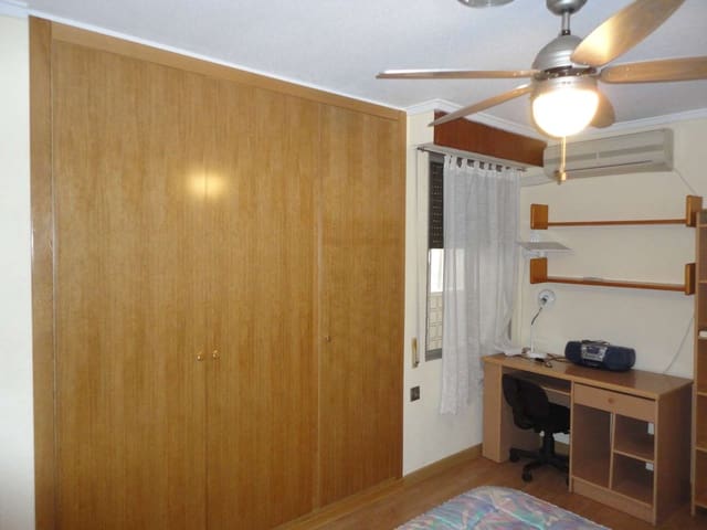 Apartamento de 3 habitaciones en Orihuela en venta - 140.000 € (Ref: 7270582)