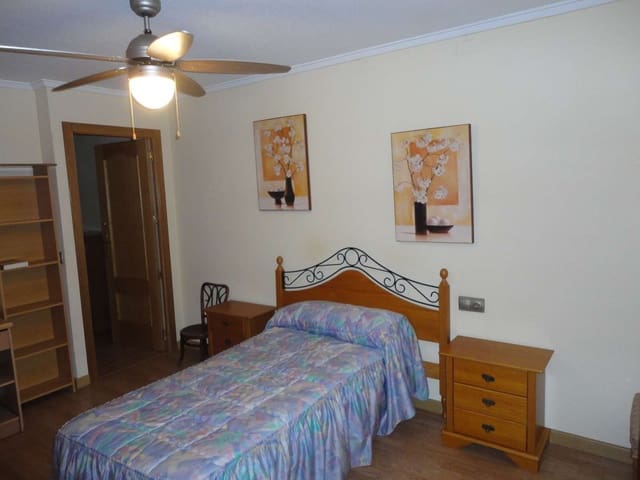 Apartamento de 3 habitaciones en Orihuela en venta - 140.000 € (Ref: 7270582)