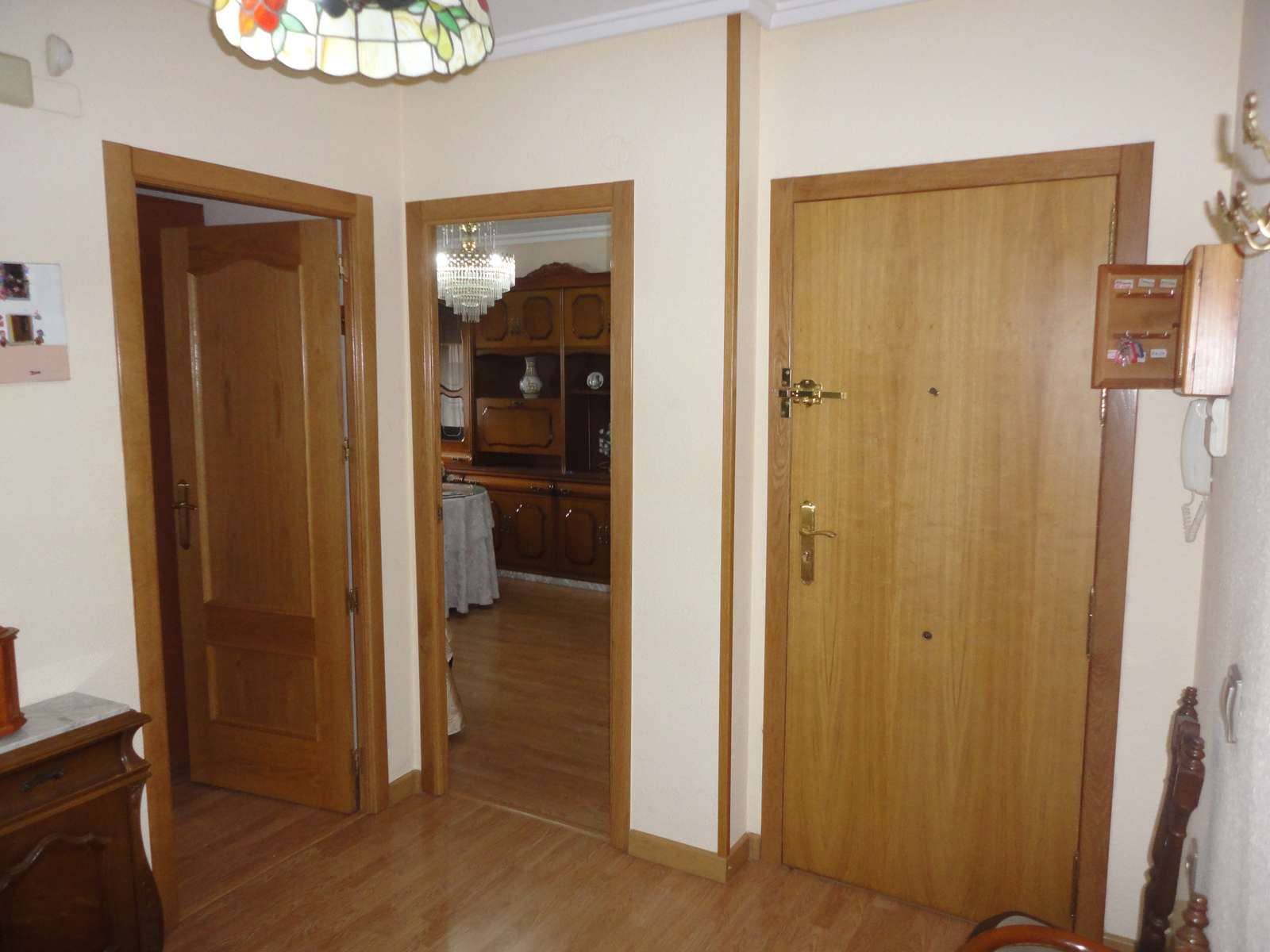 Apartamento de 3 habitaciones en Orihuela en venta - 140.000 € (Ref: 7270582)