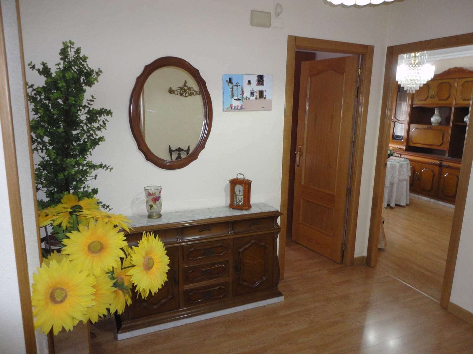 Apartamento de 3 habitaciones en Orihuela en venta - 140.000 € (Ref: 7270582)