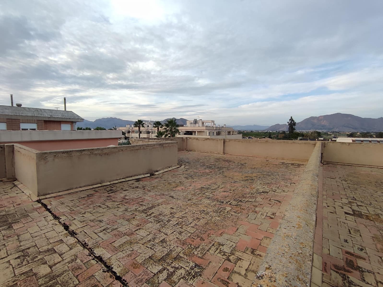 8 soveværelse Finca/Landehus til salg i Bigastro med garage - € 260.000 (Ref: 7281232)