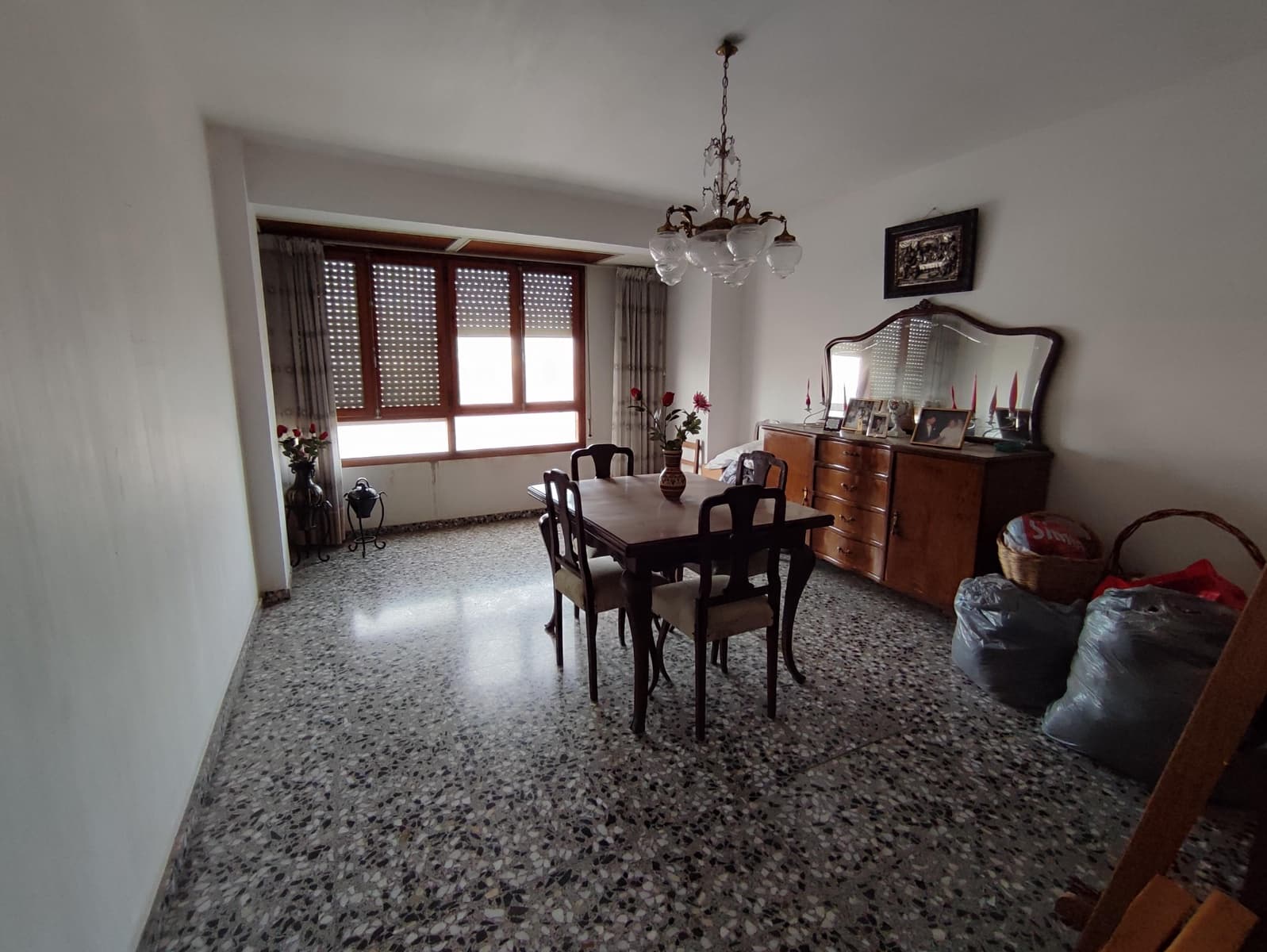 8 soveværelse Finca/Landehus til salg i Bigastro med garage - € 260.000 (Ref: 7281232)