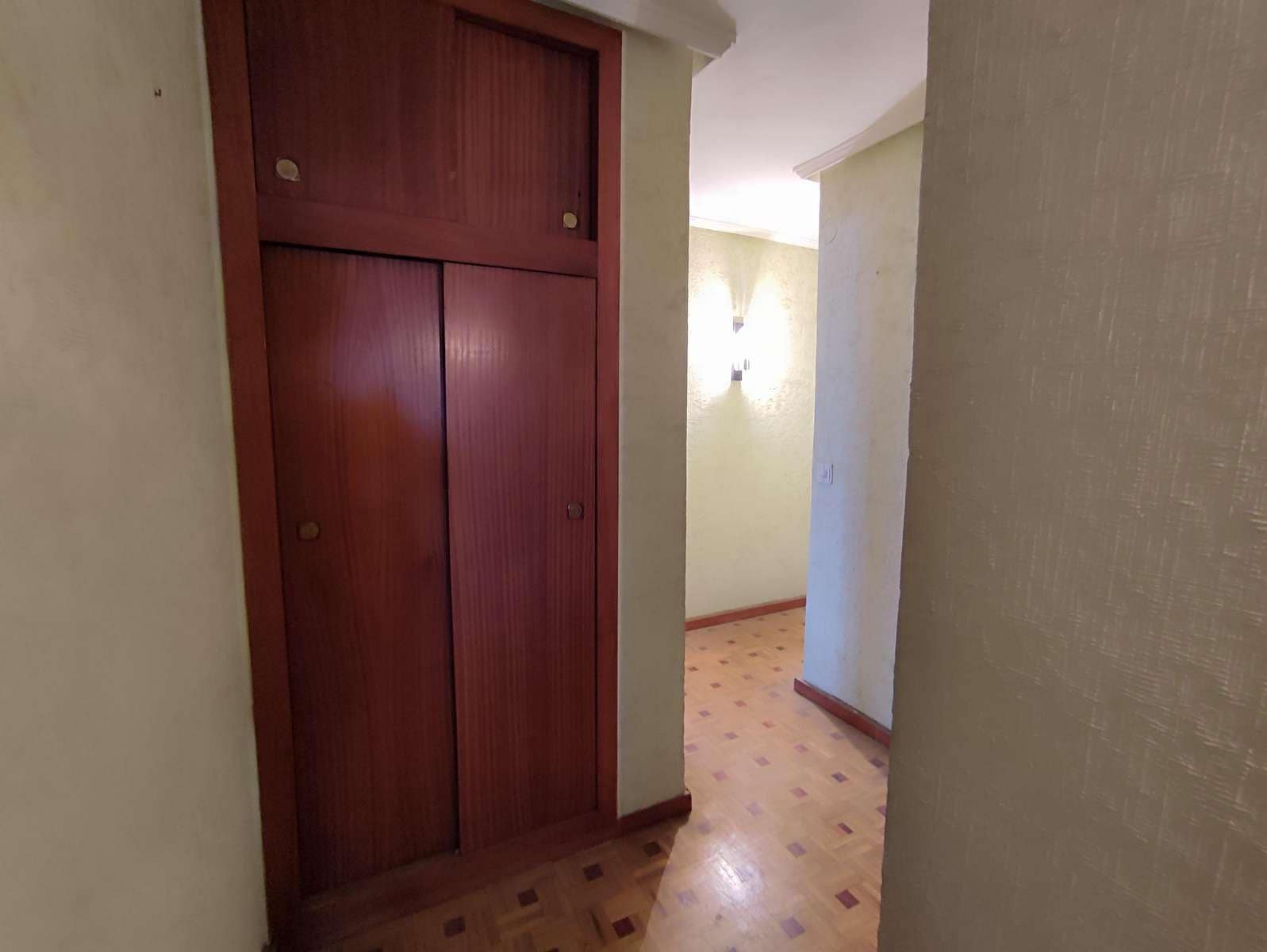 5 soveværelse Lejlighed til salg i Bigastro - € 98.000 (Ref: 7409388)