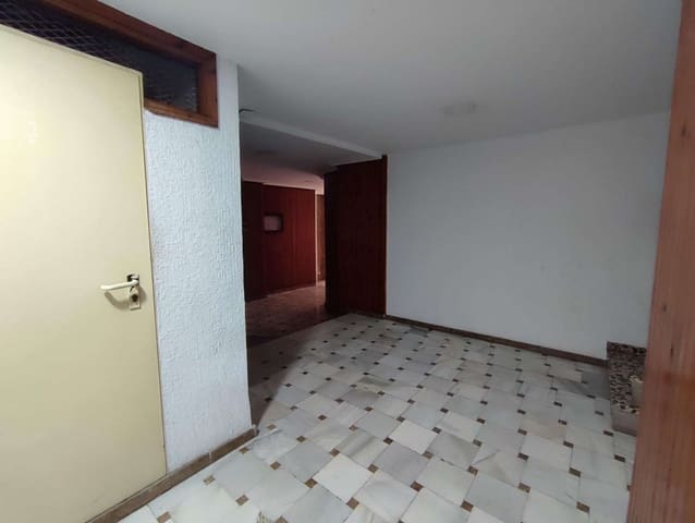 5 soveværelse Lejlighed til salg i Bigastro - € 98.000 (Ref: 7409388)