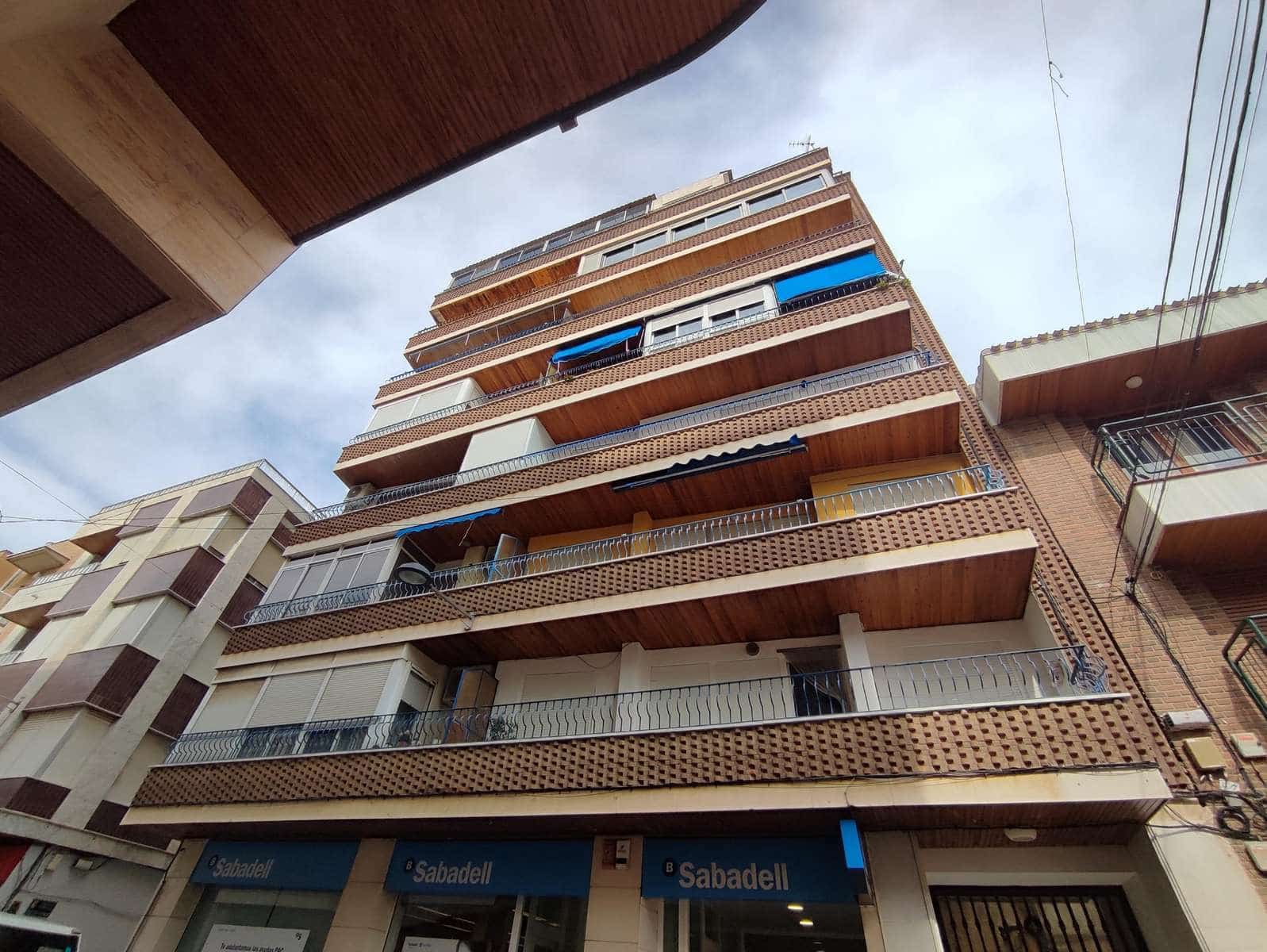 5 soveværelse Lejlighed til salg i Bigastro - € 98.000 (Ref: 7409388)