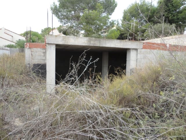 3 bedroom Villa for sale in Vistabella, Orihuela with garage - € 120,000 (Ref: 7679652)