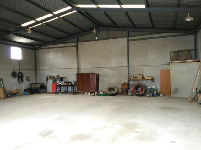 3 bedroom Business for sale in Orihuela with garage - € 210,000 (Ref: 7692230)