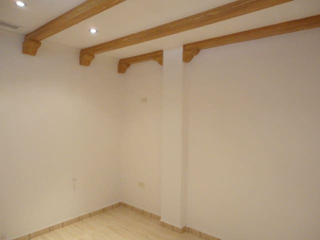 3 bedroom Villa for sale in Orihuela with pool garage - € 300,000 (Ref: 7692232)