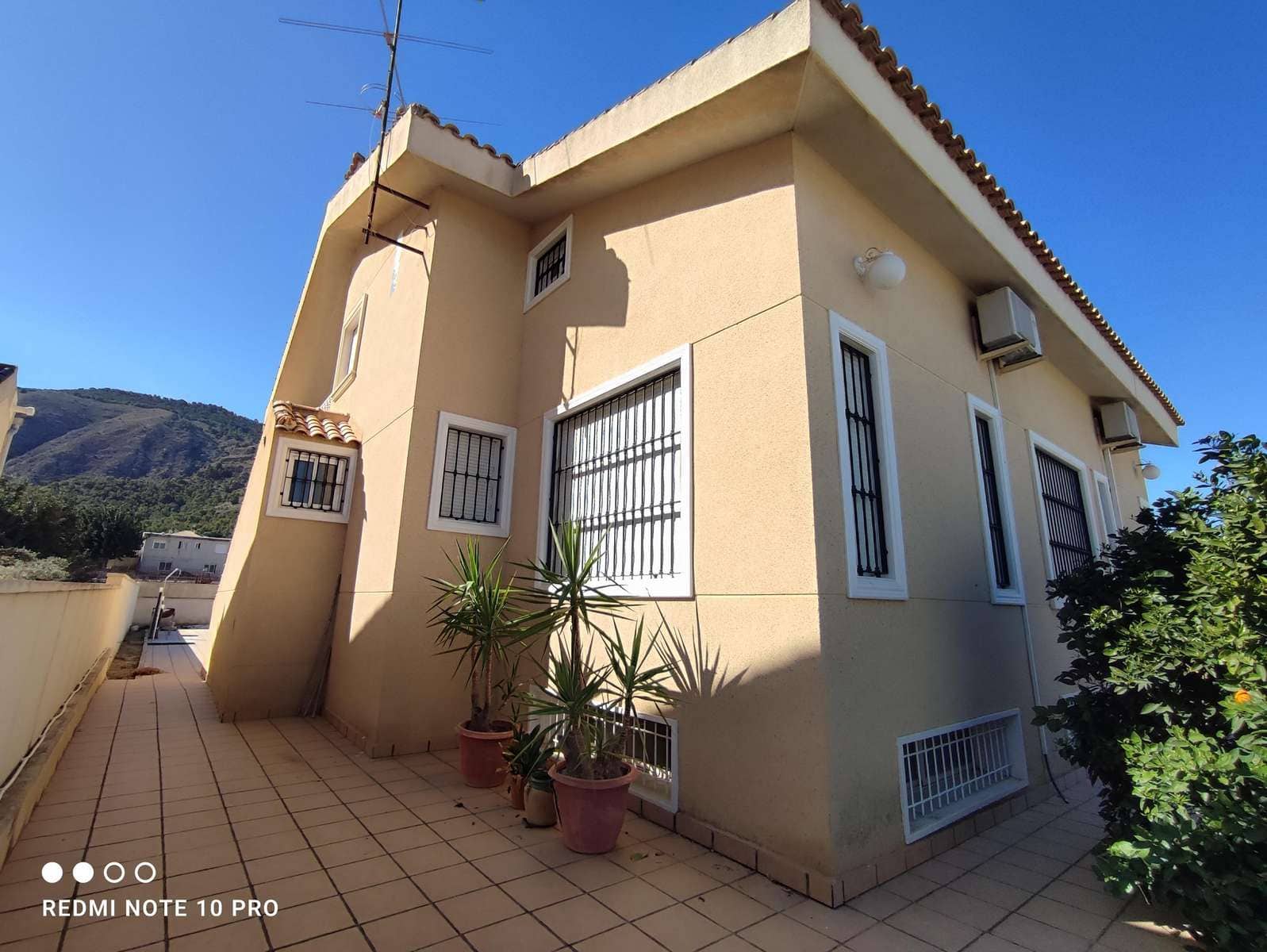 7 bedroom Villa for sale in Orihuela with pool garage - € 430,000 (Ref: 8167543)