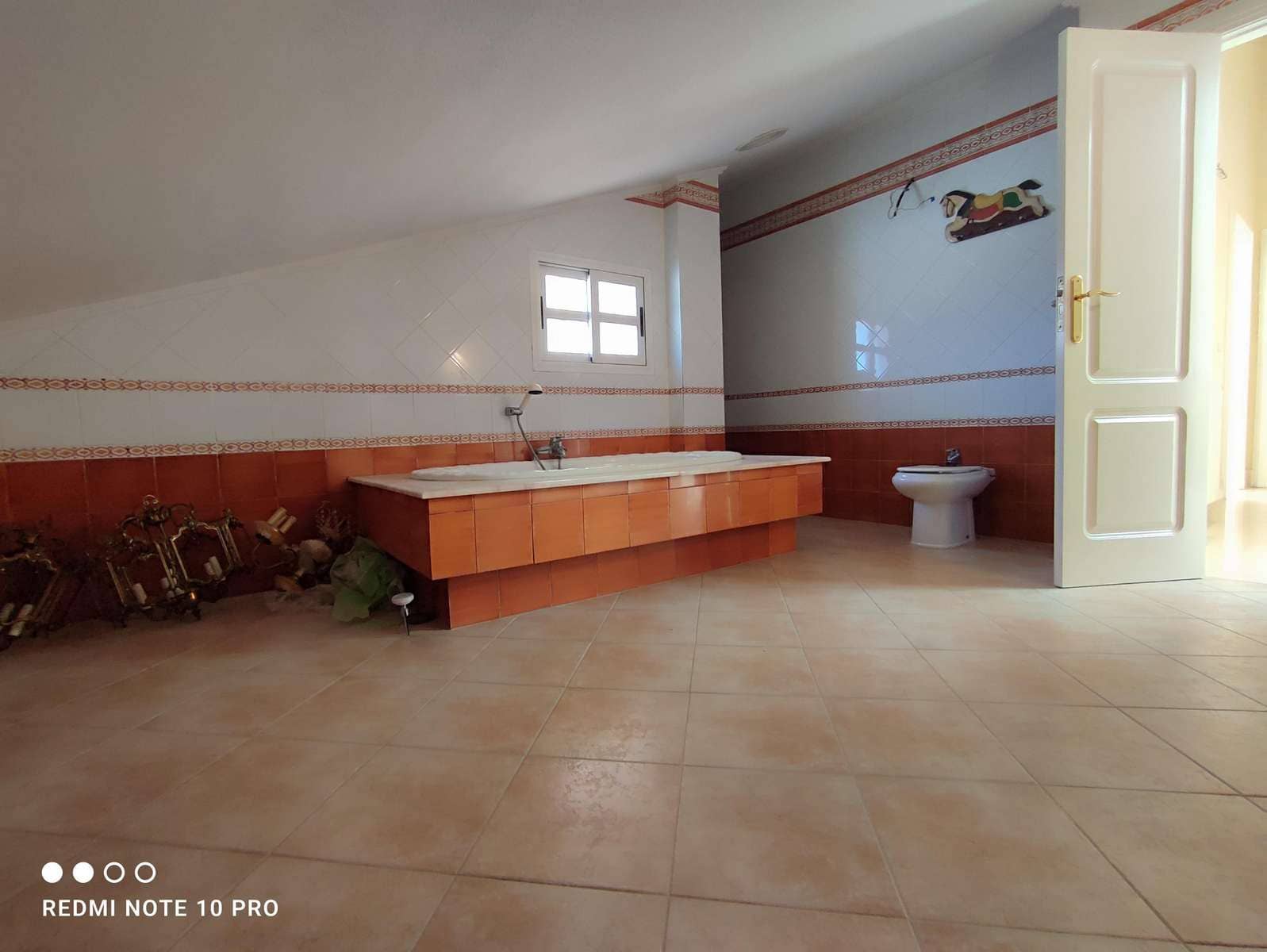 7 bedroom Villa for sale in Orihuela with pool garage - € 430,000 (Ref: 8167543)