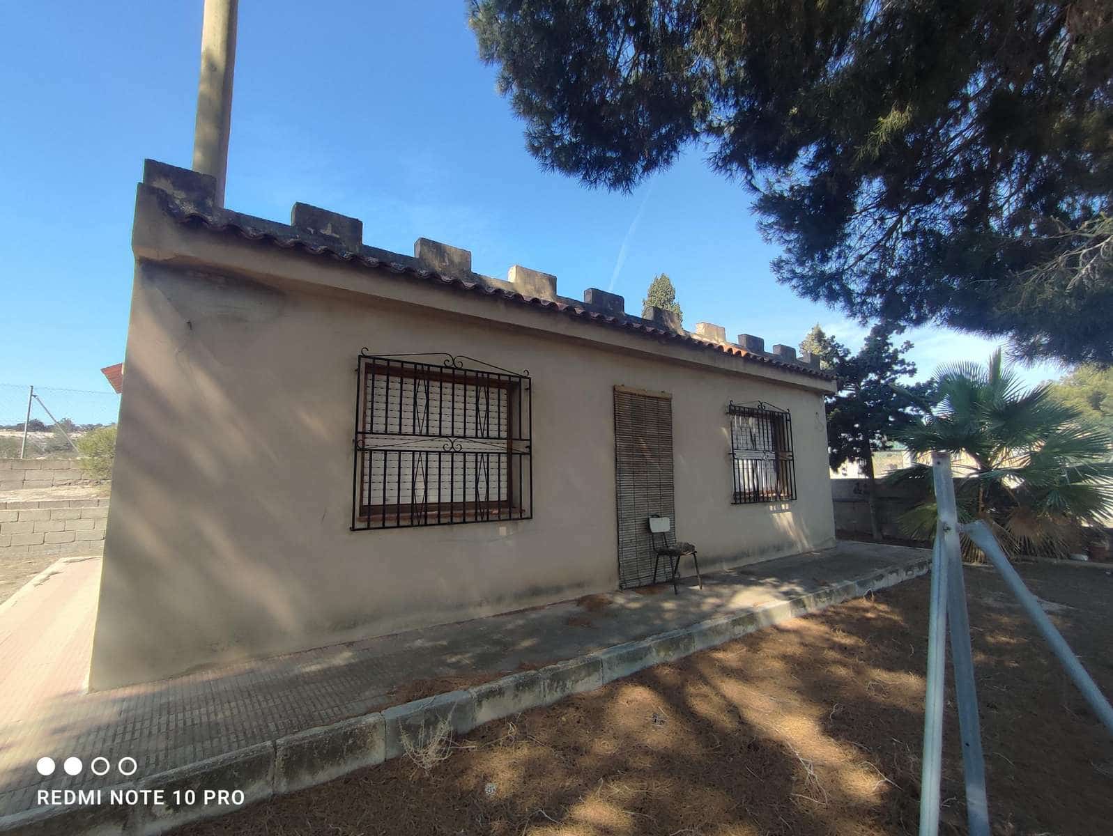 2 soveværelse Finca/Landehus til salg i Bigastro med garage - € 140.000 (Ref: 8369732)