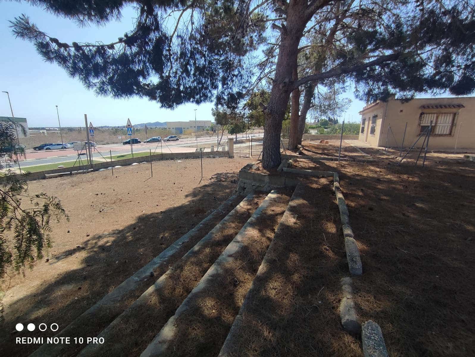 2 soveværelse Finca/Landehus til salg i Bigastro med garage - € 140.000 (Ref: 8369732)