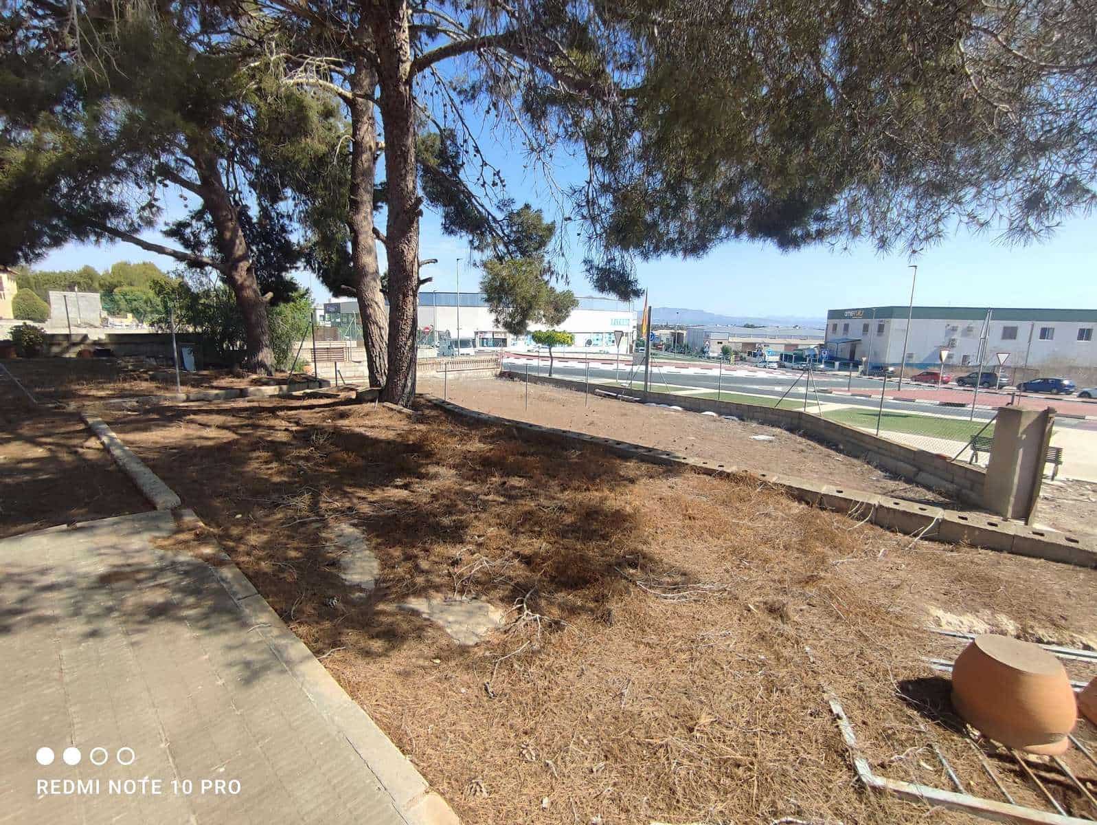 2 soveværelse Finca/Landehus til salg i Bigastro med garage - € 140.000 (Ref: 8369732)