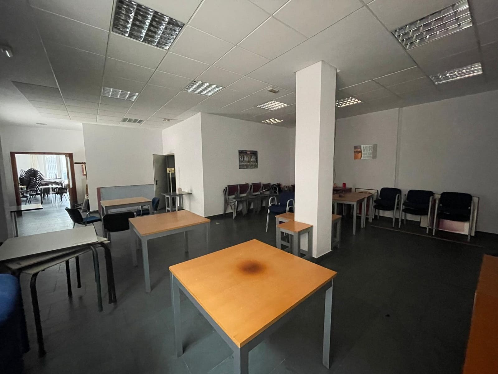 Commercial for sale in Bigastro - € 190,000 (Ref: 8393034)