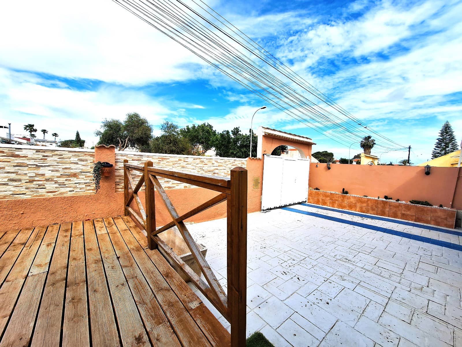 3 bedroom Villa for sale in Torrevieja with pool garage - € 248,000 (Ref: 8397172)
