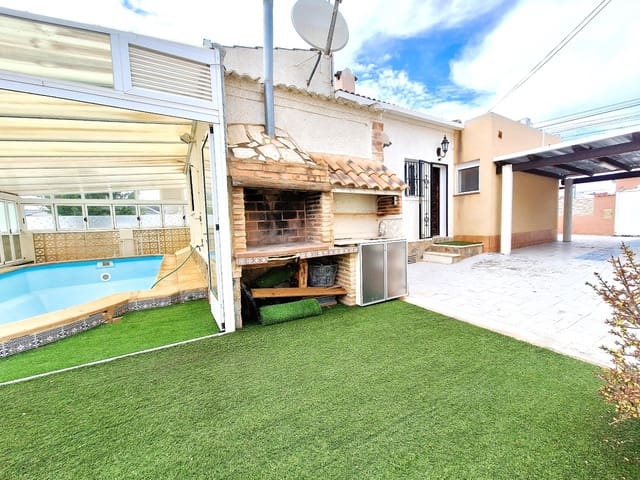 3 bedroom Villa for sale in Torrevieja with pool garage - € 248,000 (Ref: 8397172)