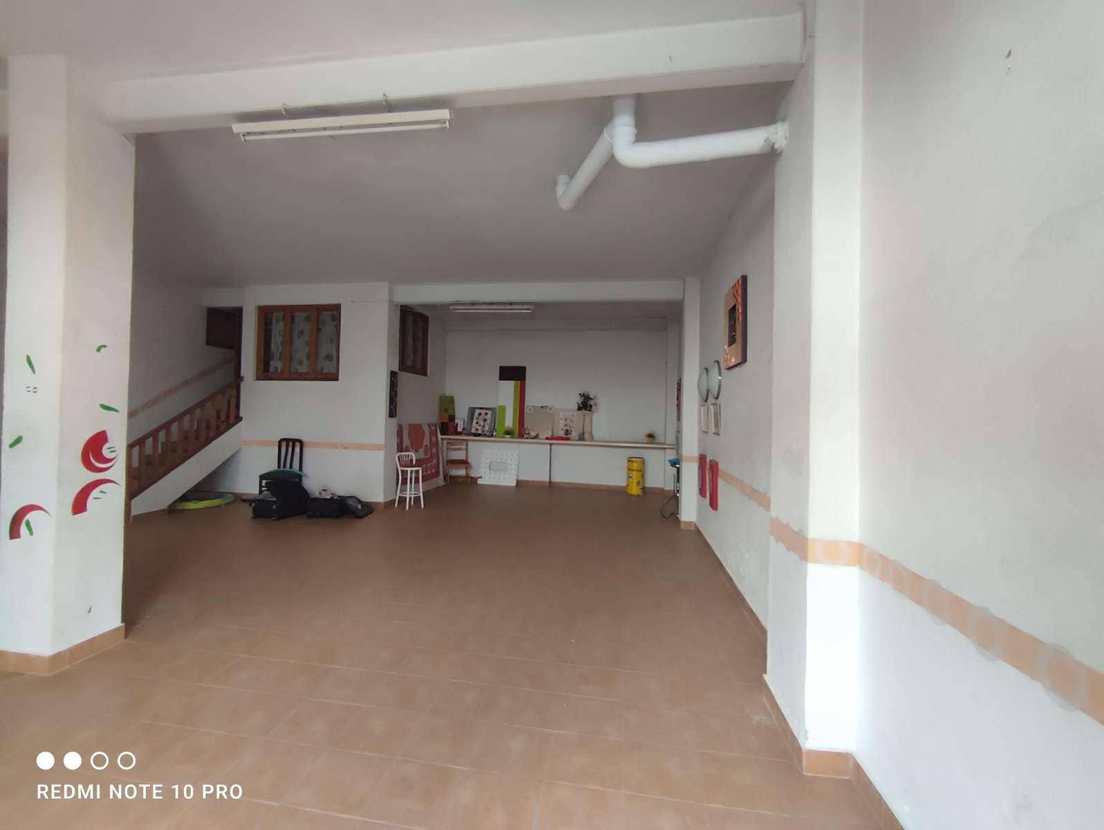 4 makuuhuone Omakotitalo myytävänä paikassa Bigastro mukana 
autotalli - 160 000 € (Ref: 8444457)