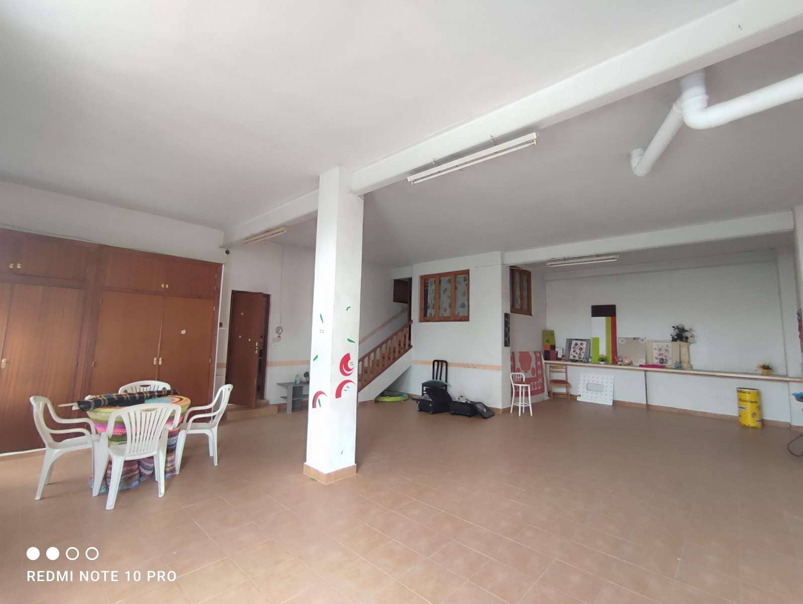 4 makuuhuone Omakotitalo myytävänä paikassa Bigastro mukana 
autotalli - 160 000 € (Ref: 8444457)