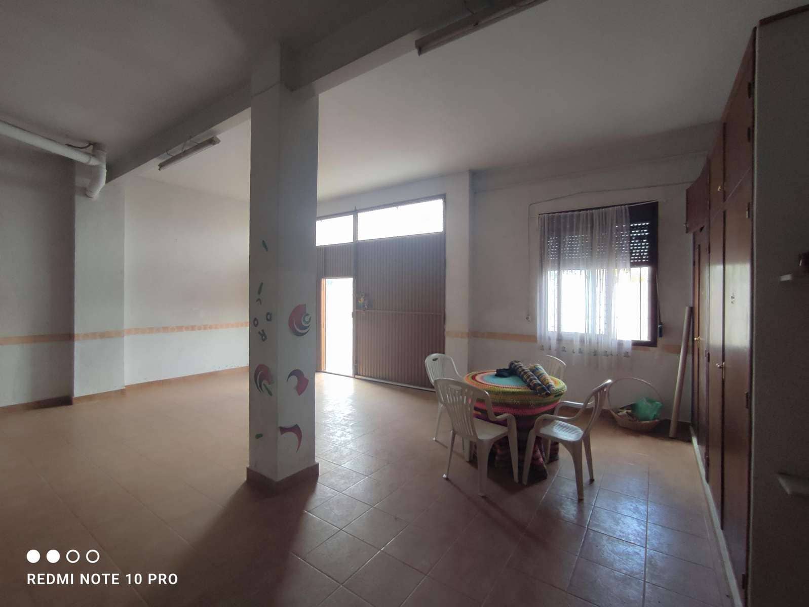 4 makuuhuone Omakotitalo myytävänä paikassa Bigastro mukana 
autotalli - 160 000 € (Ref: 8444457)