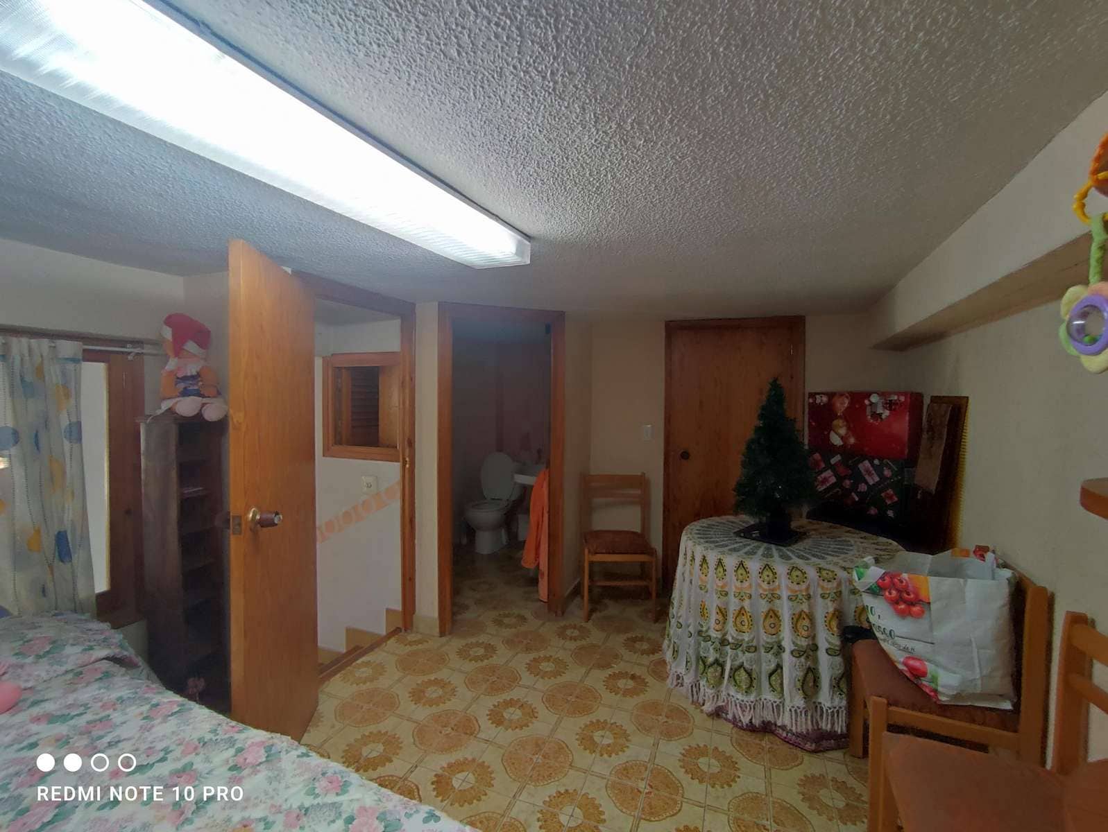 4 makuuhuone Omakotitalo myytävänä paikassa Bigastro mukana 
autotalli - 160 000 € (Ref: 8444457)