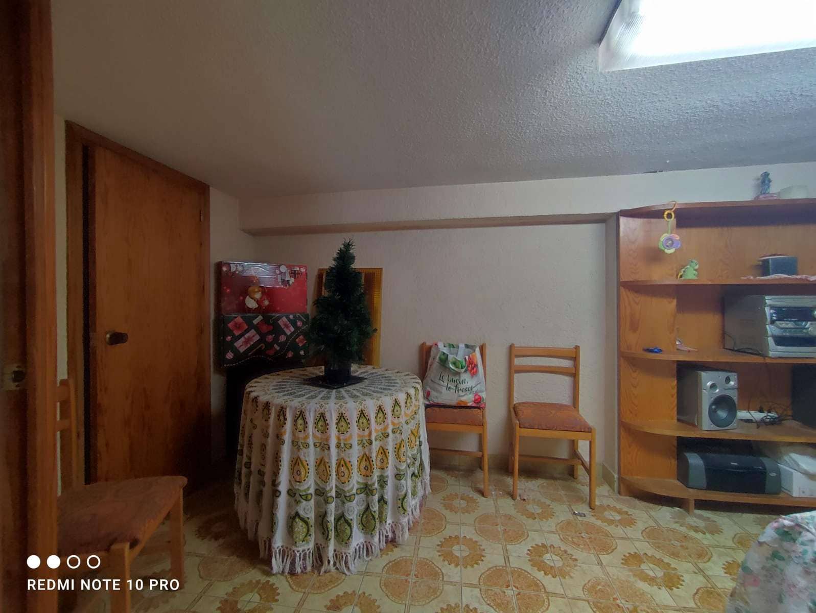 4 makuuhuone Omakotitalo myytävänä paikassa Bigastro mukana 
autotalli - 160 000 € (Ref: 8444457)