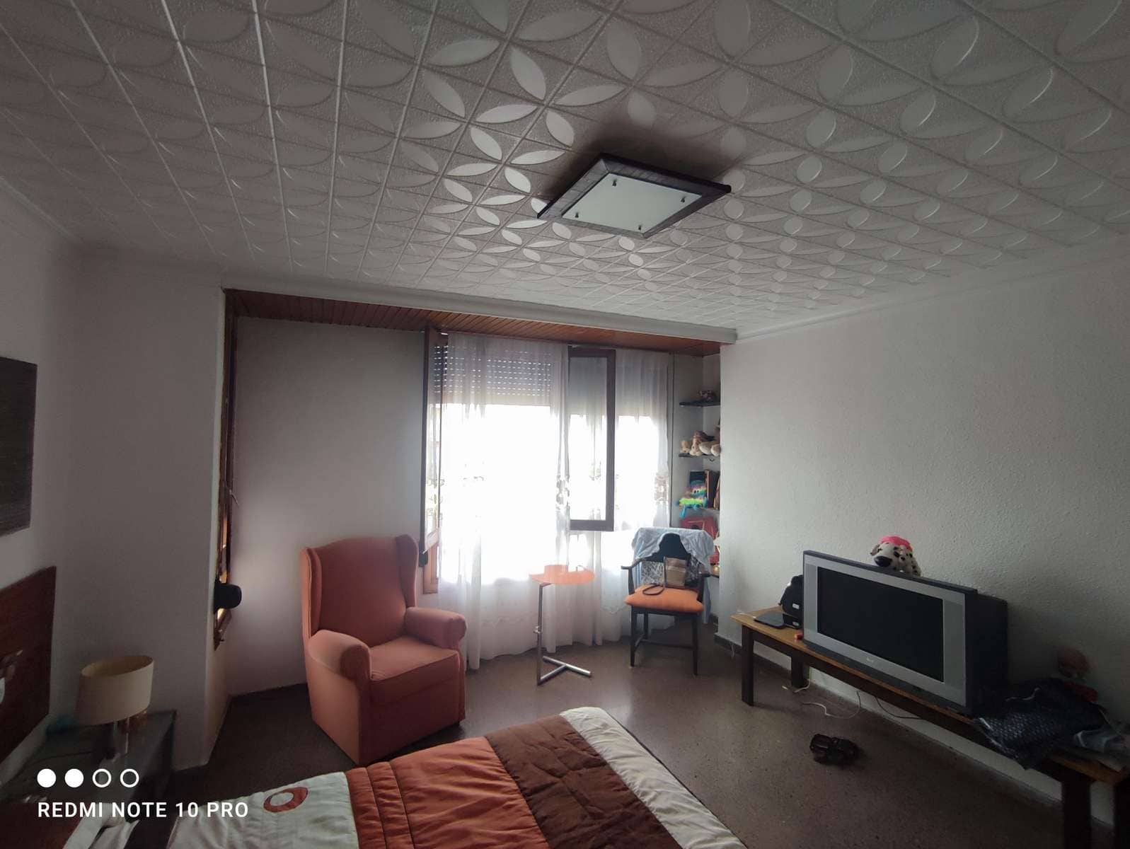 4 makuuhuone Omakotitalo myytävänä paikassa Bigastro mukana 
autotalli - 160 000 € (Ref: 8444457)