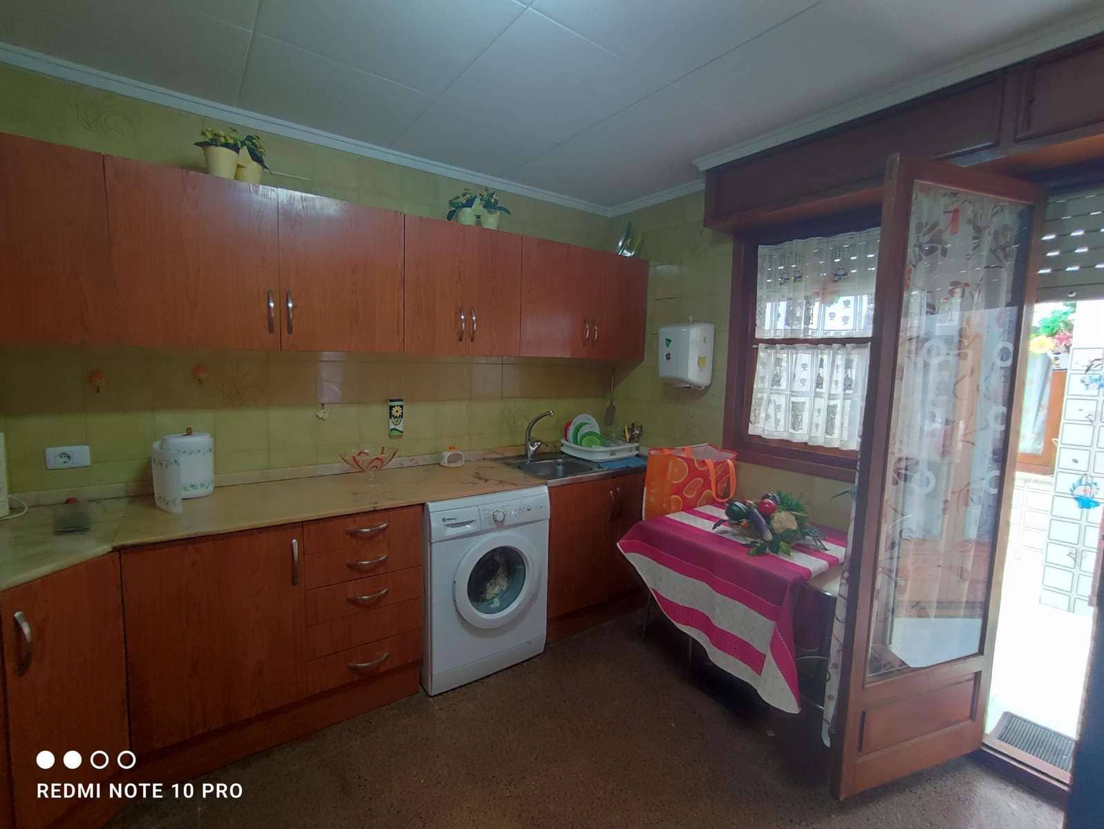 4 makuuhuone Omakotitalo myytävänä paikassa Bigastro mukana 
autotalli - 160 000 € (Ref: 8444457)