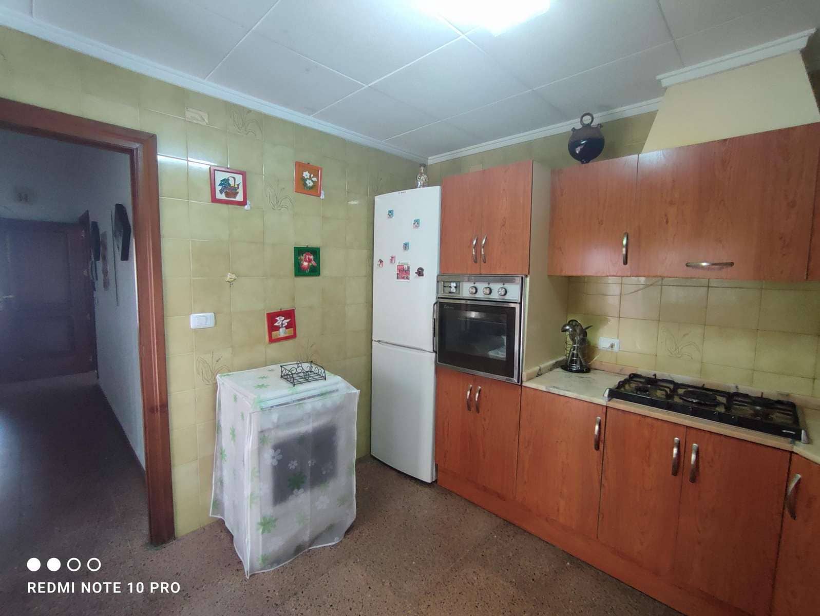 4 makuuhuone Omakotitalo myytävänä paikassa Bigastro mukana 
autotalli - 160 000 € (Ref: 8444457)